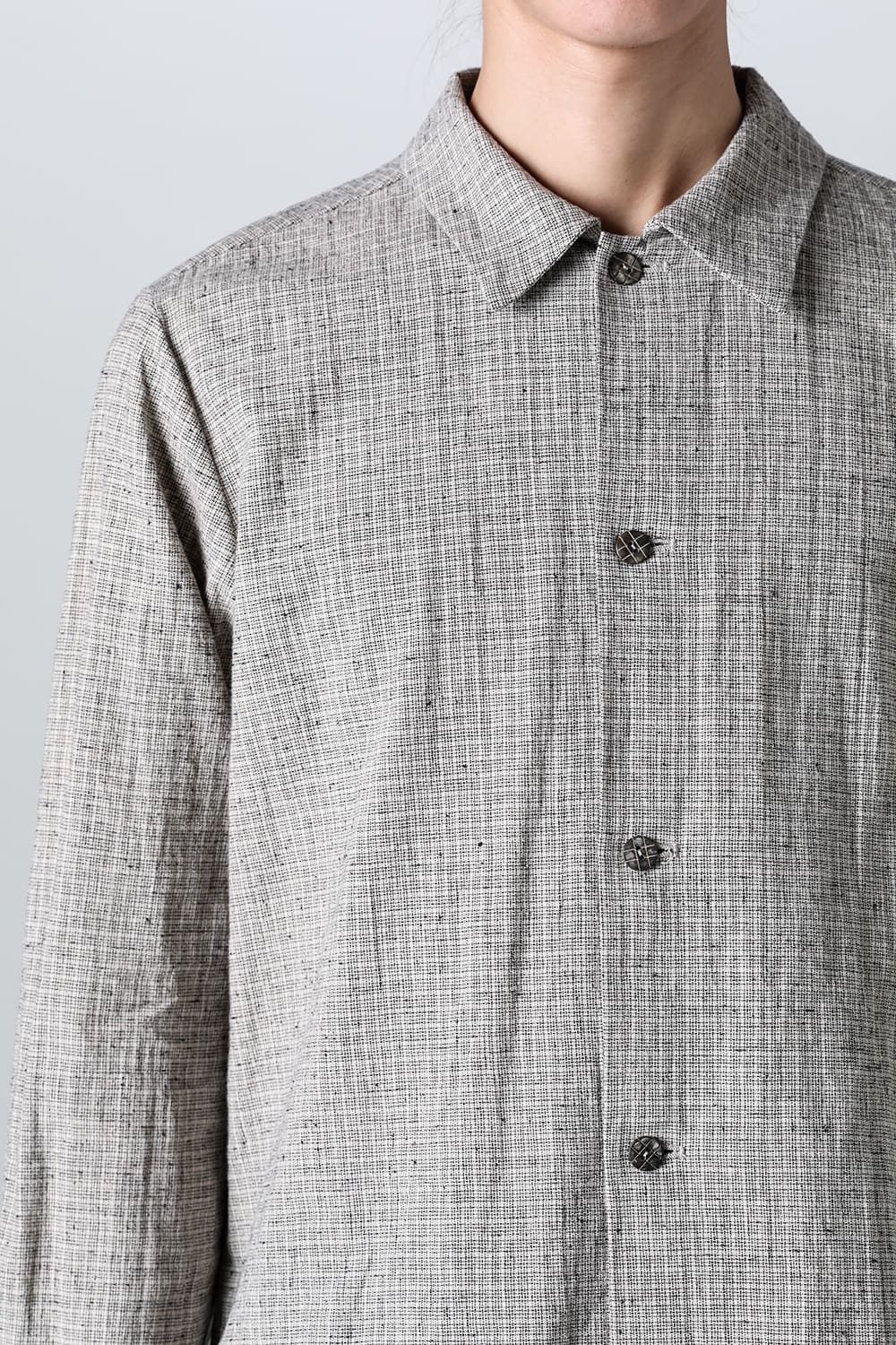 plain shirt light color check - A