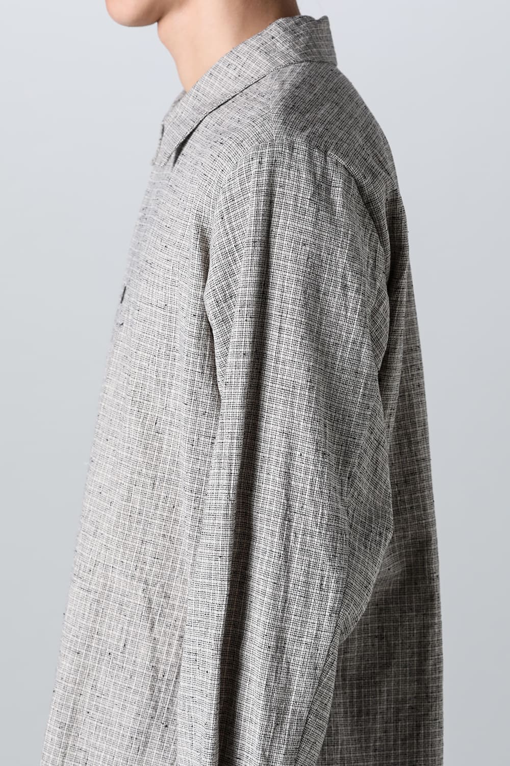 plain shirt light color check - A