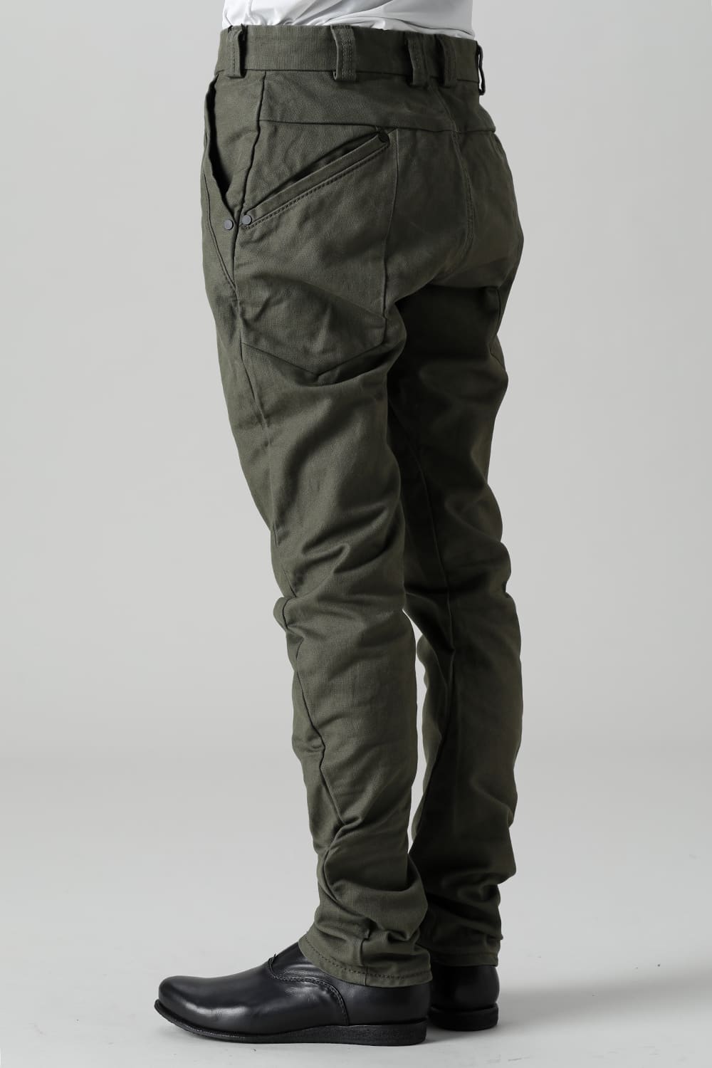 Slim pants Cavalry twill Garment wash Olive