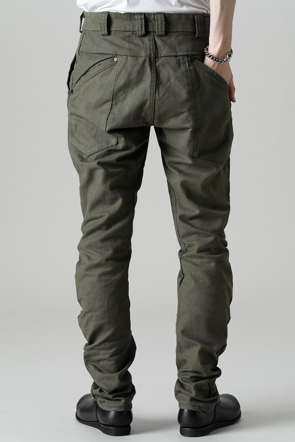 Slim pants Cavalry twill Garment wash Olive