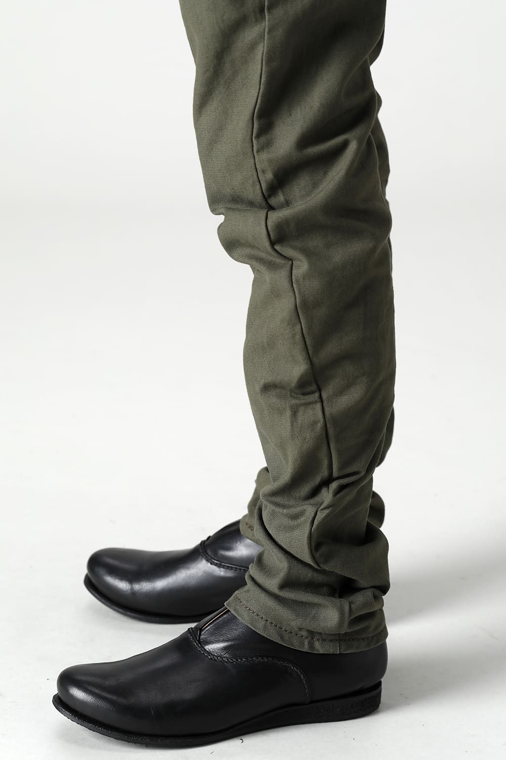 Slim pants Cavalry twill Garment wash Olive