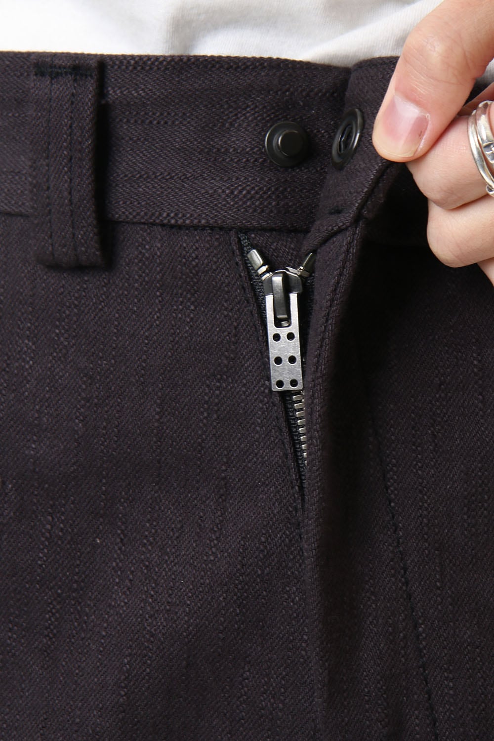 DEVOA Uneven Yarn Selvedge Denim Slim pants - Purple Gray