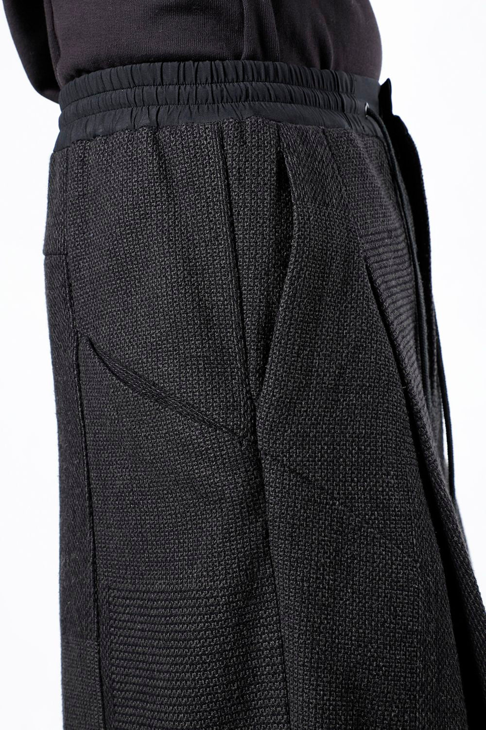Half pants wool silk crazy check
