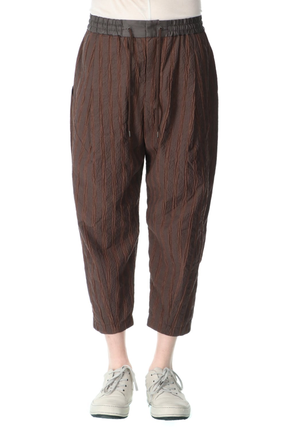 Cropped pants light weight stretch seersucker