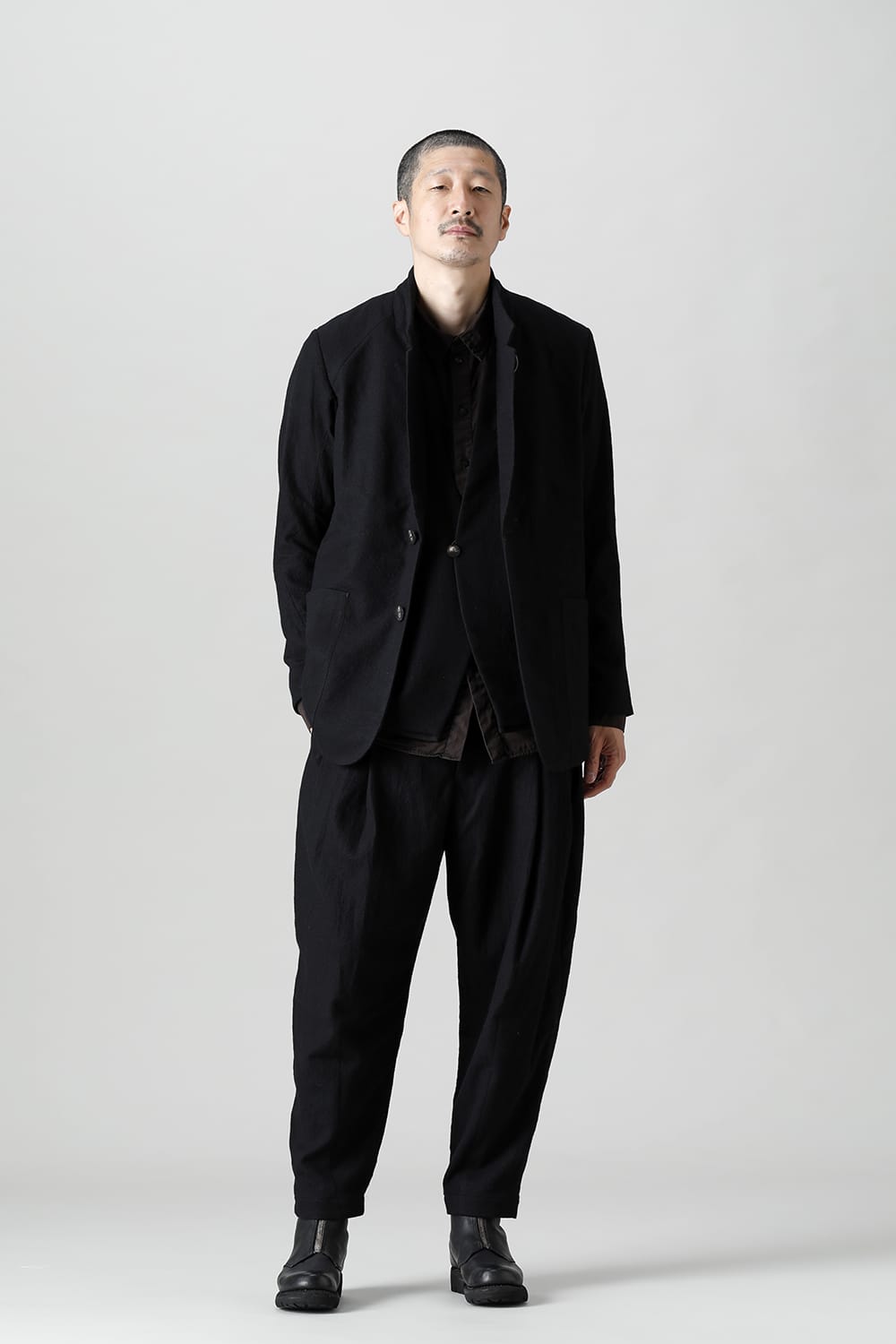 Cropped pants Virgin wool