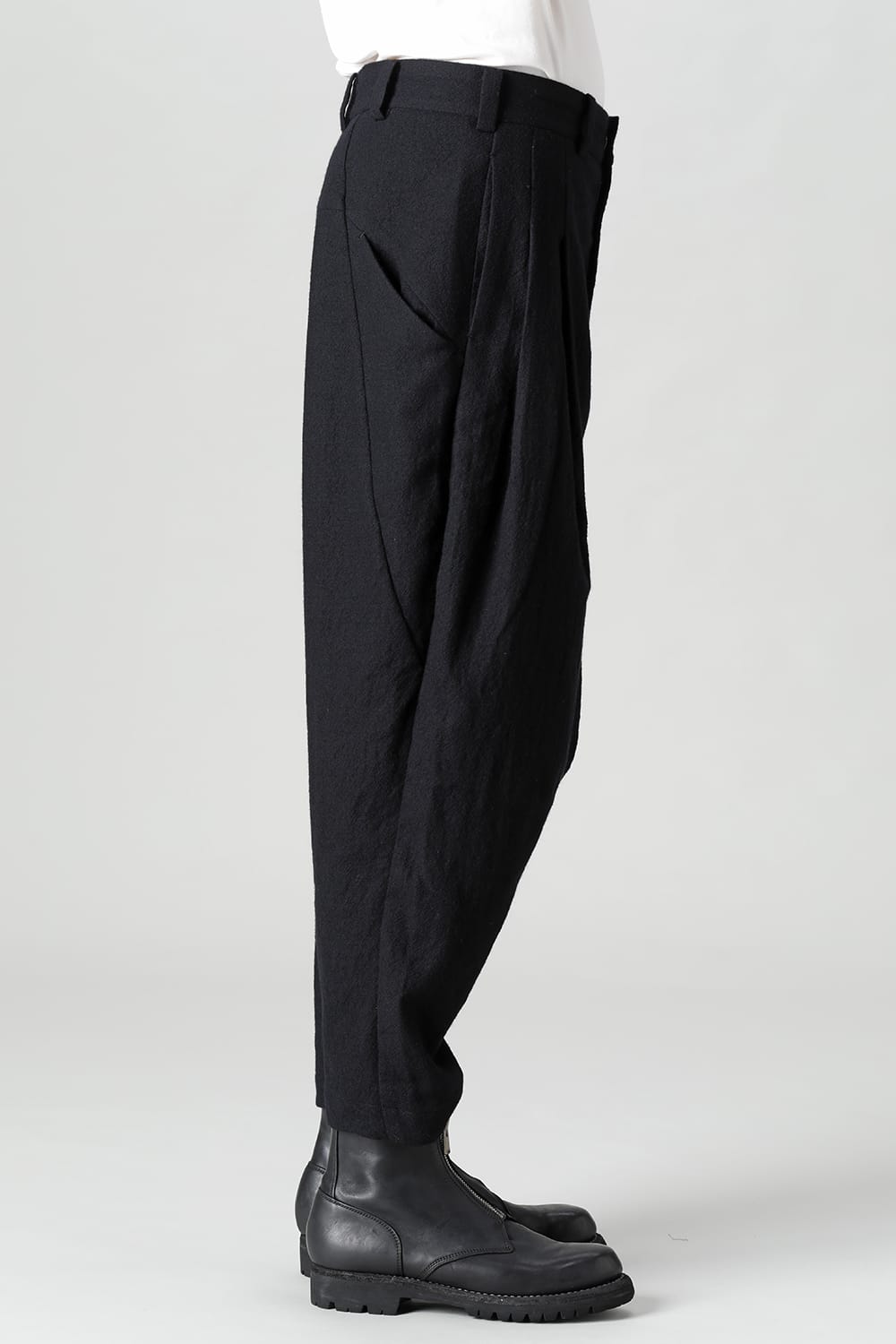 Cropped pants Virgin wool