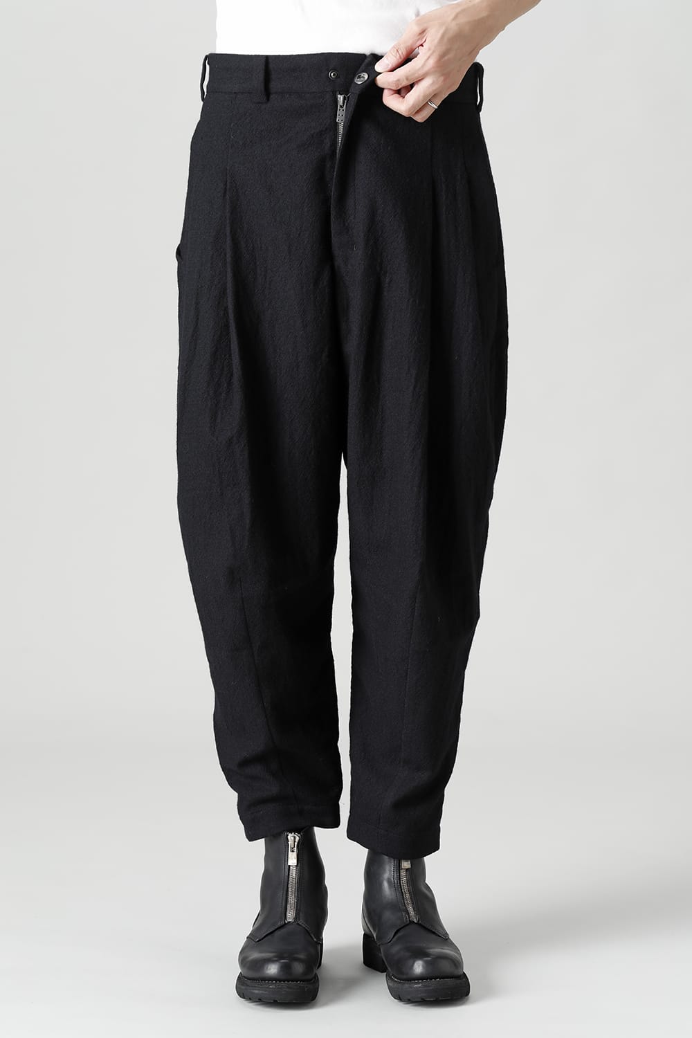 Cropped pants Virgin wool
