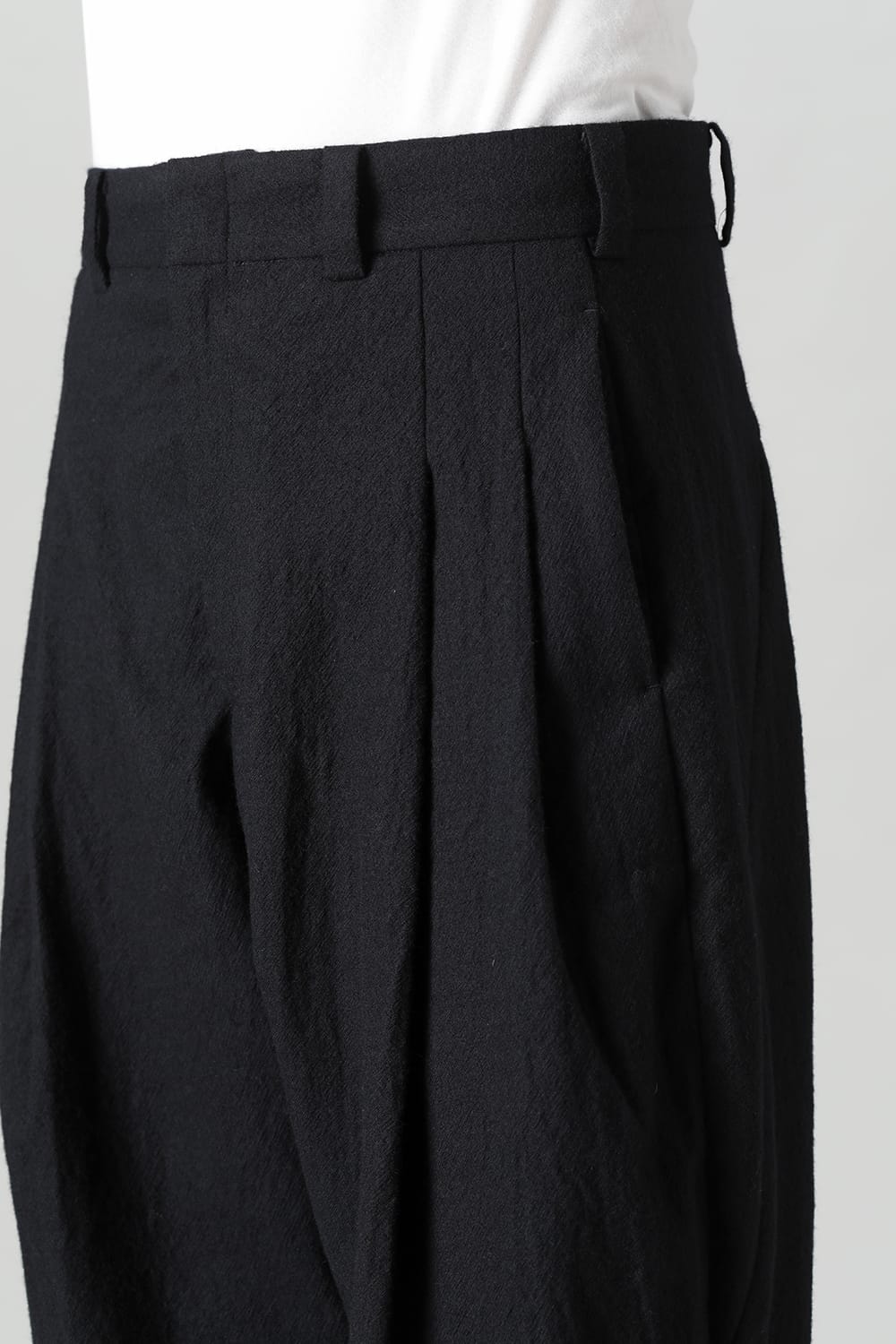 Cropped pants Virgin wool