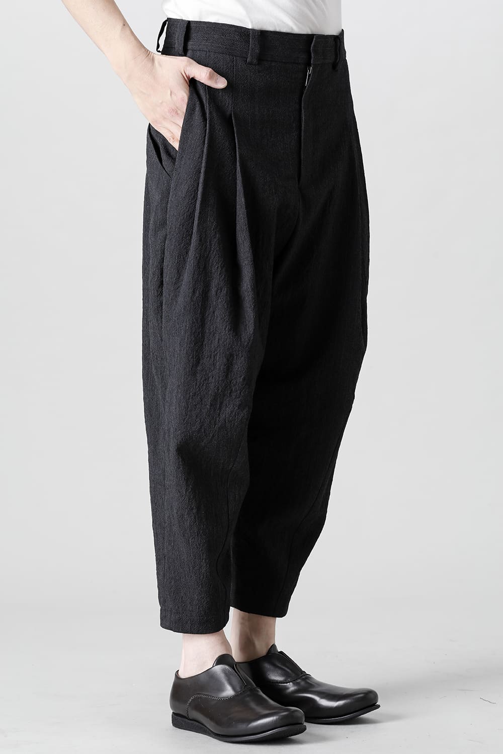 Cropped pants shrink wool stripe
