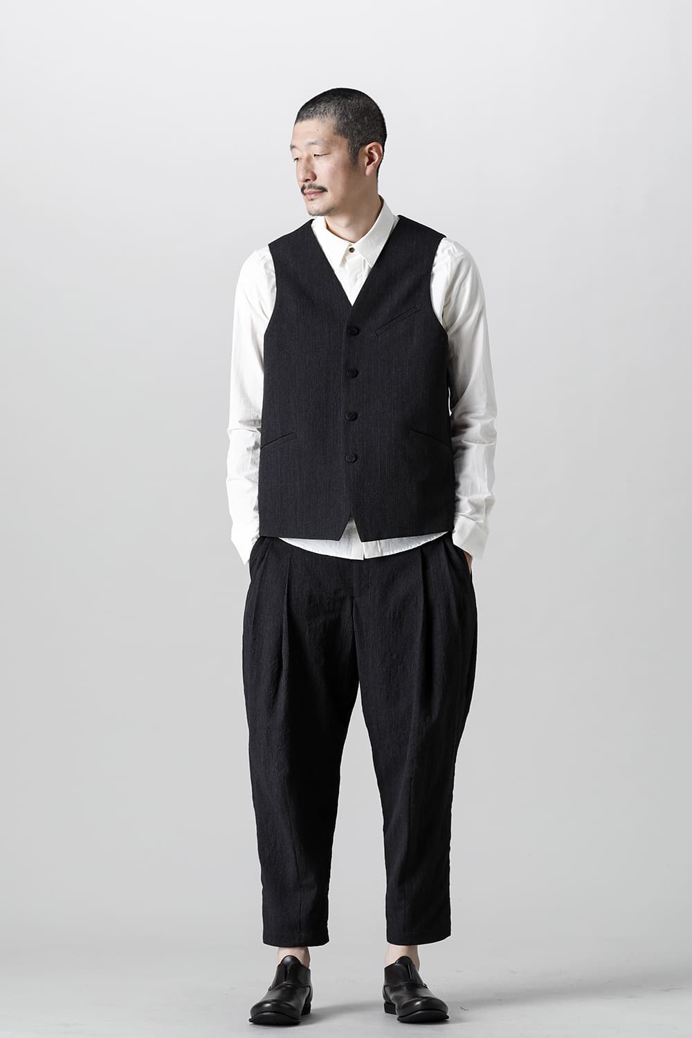 Cropped pants shrink wool stripe