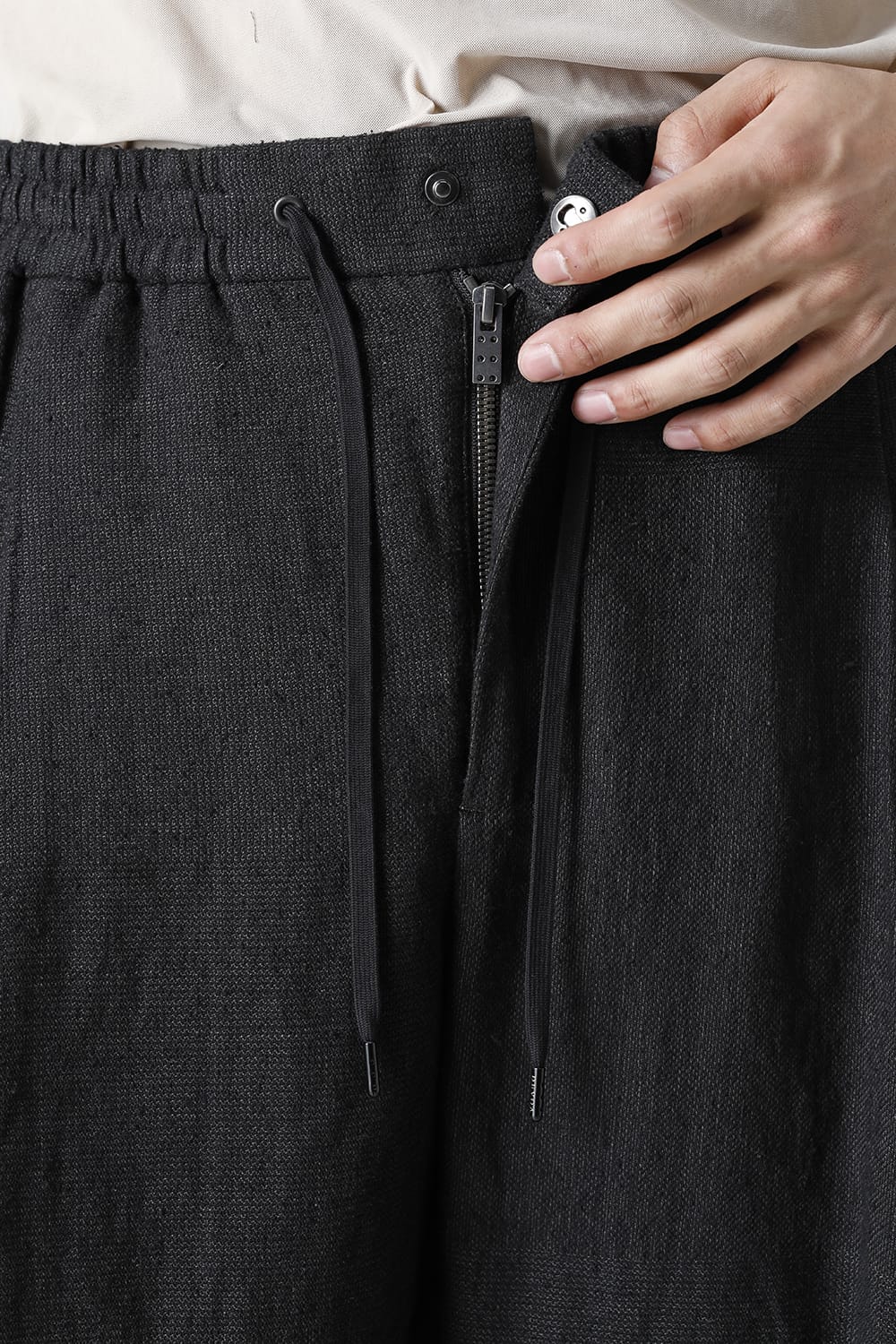 Baggy cropped pants silk linen crazy check  Black