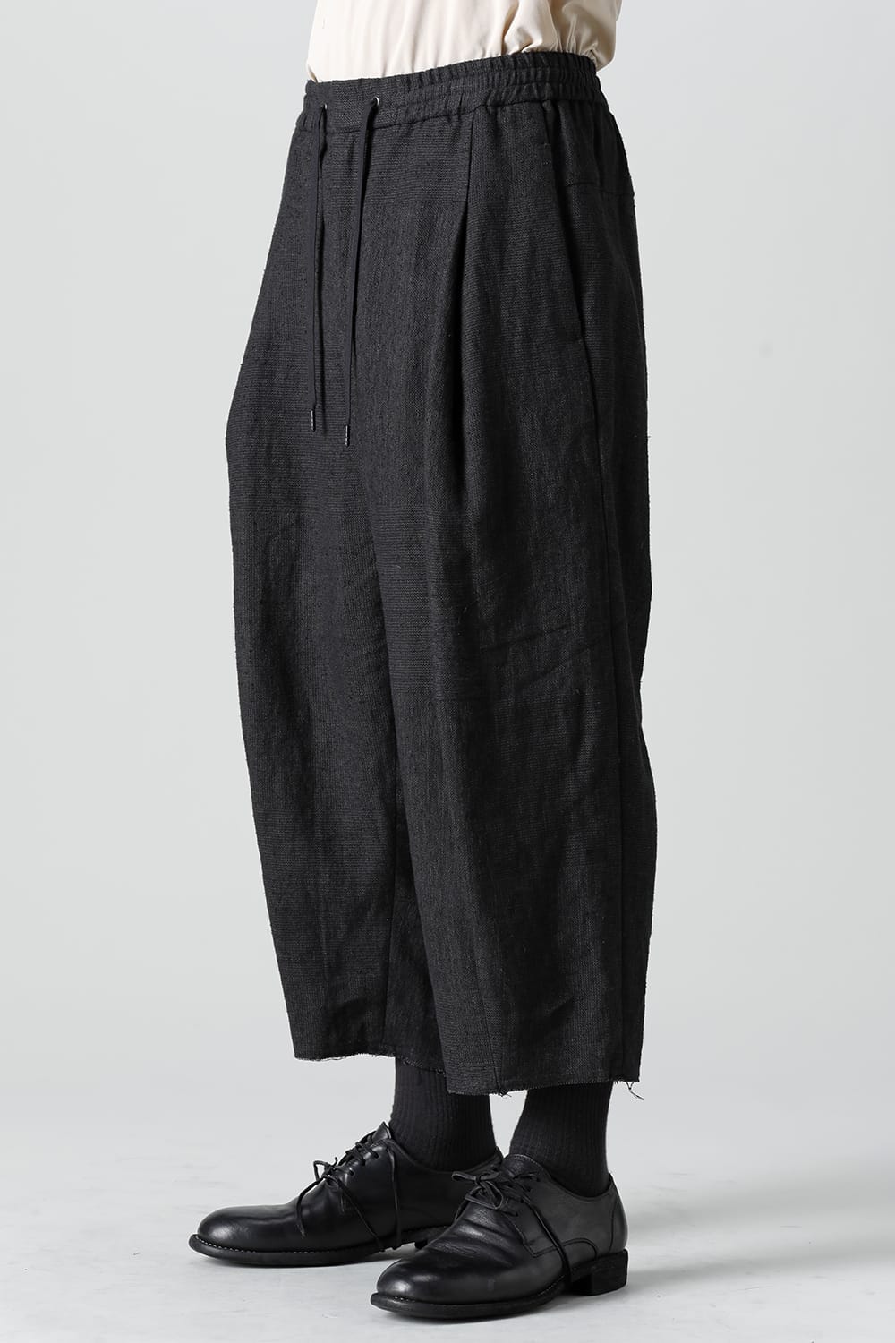 Baggy cropped pants silk linen crazy check  Black