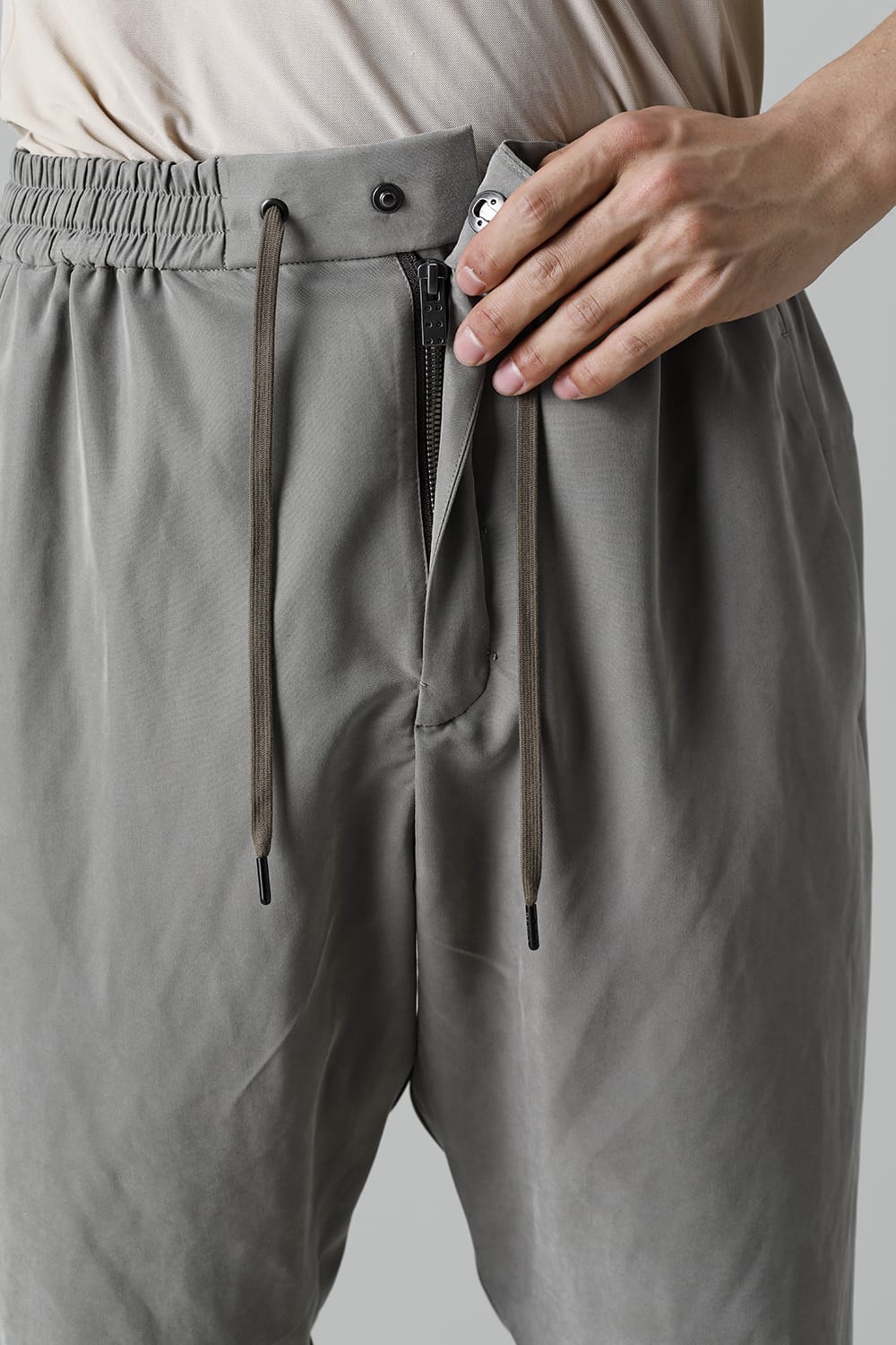 Jogger pants rayon/polyester poplin  Olive