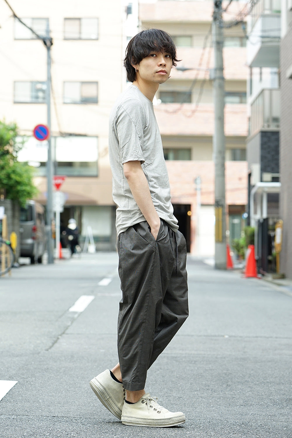 Cropped pants Virgin wool silk