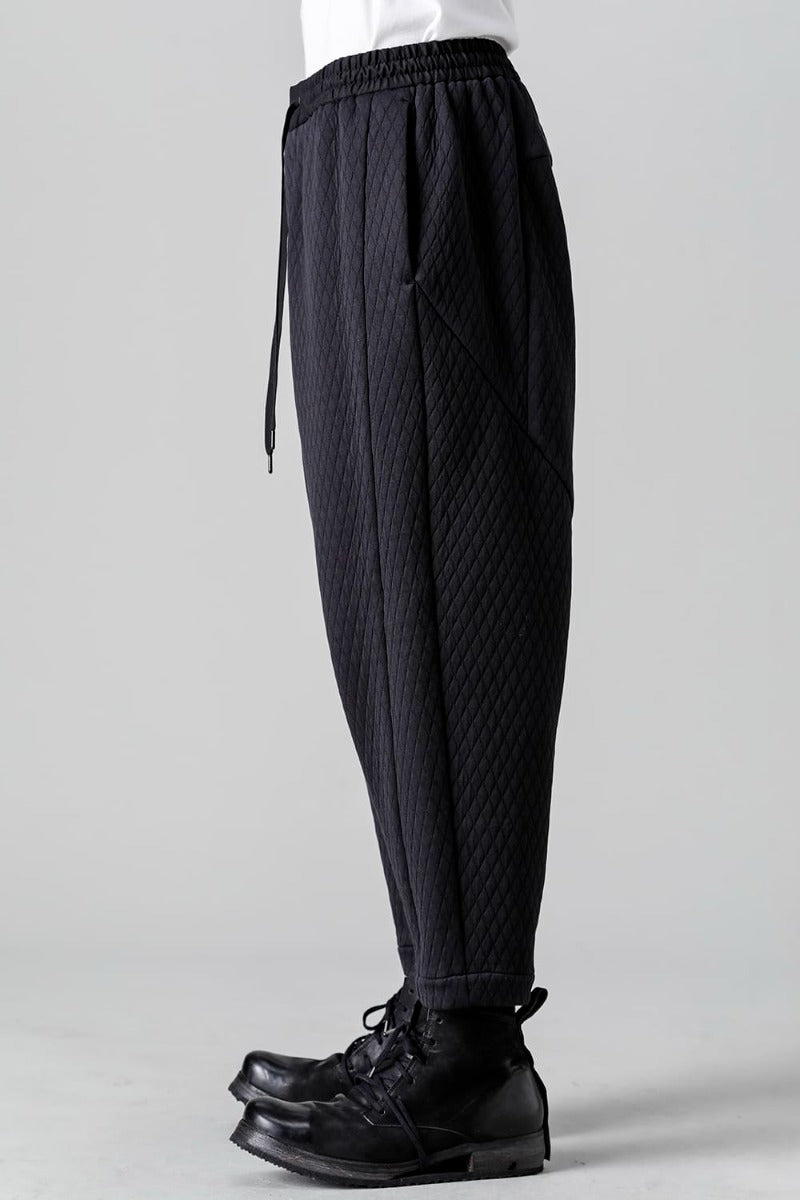 Dropcrotch cropped pants  quilted cotton / polyester