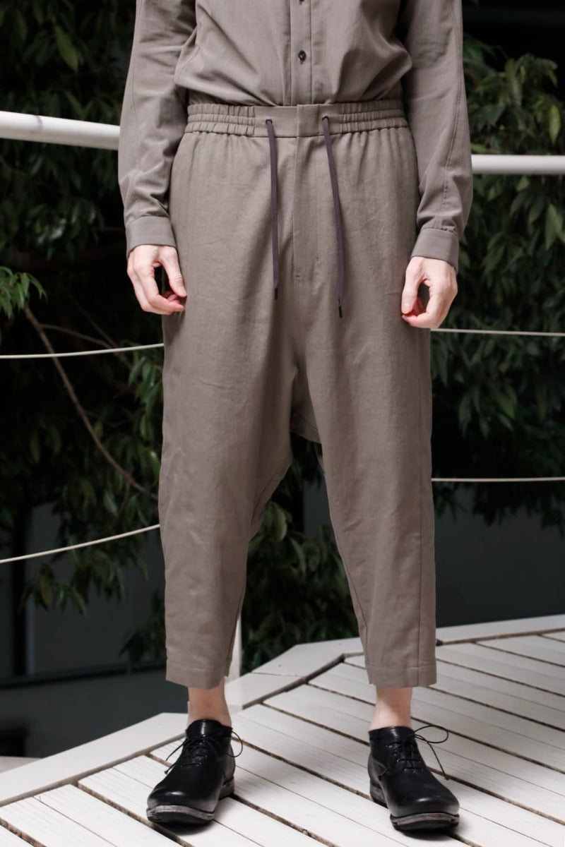 Dropcrotch cropped pants cotton kersey