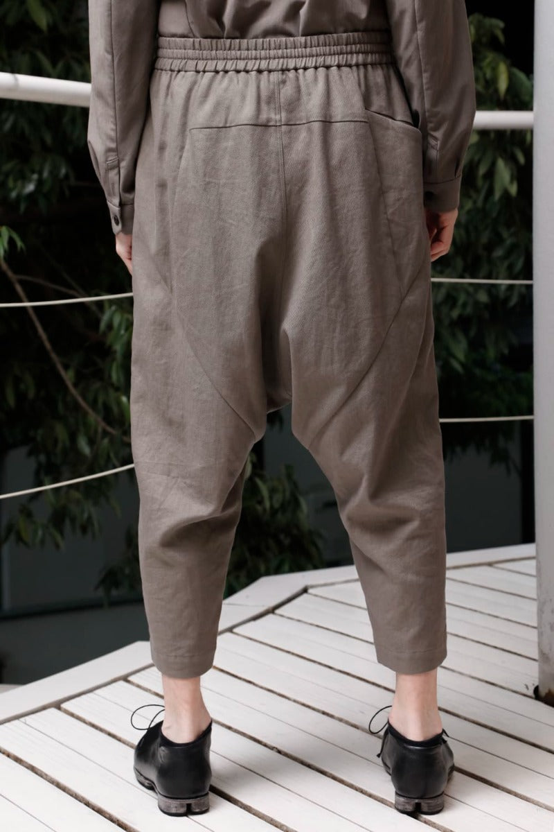 Dropcrotch cropped pants cotton kersey