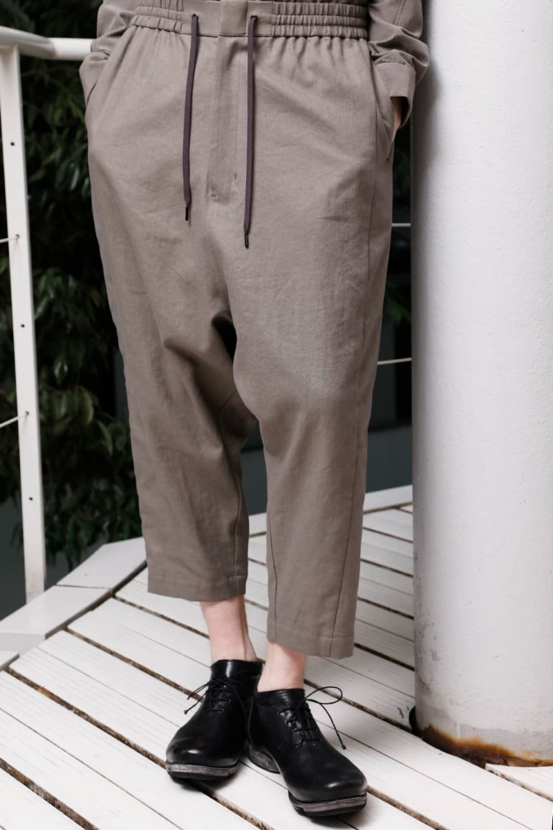 Dropcrotch cropped pants cotton kersey