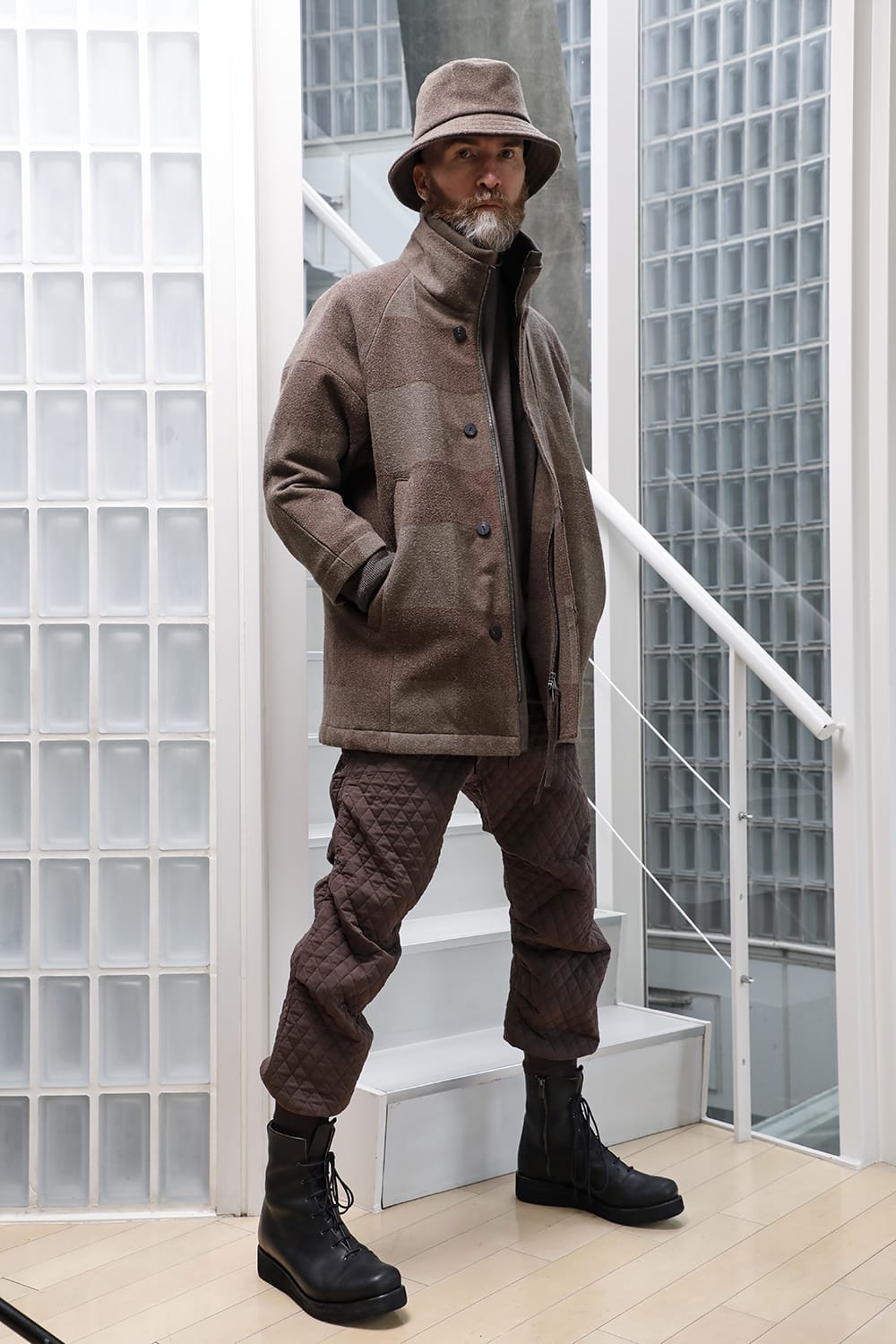 Jogger pants quilted silk / cotton