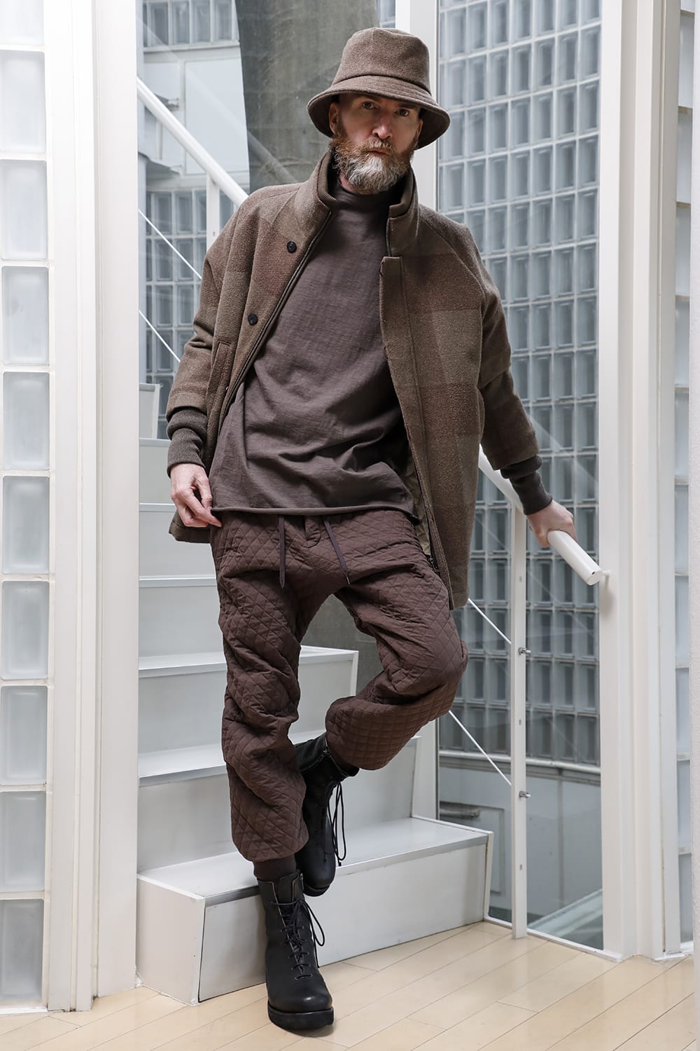 Jogger pants quilted silk / cotton