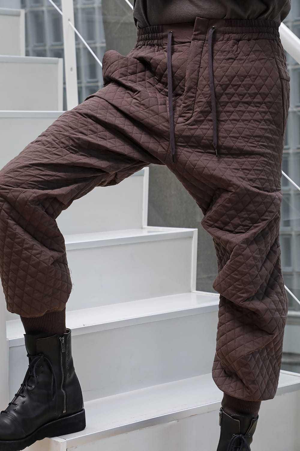 Jogger pants quilted silk / cotton