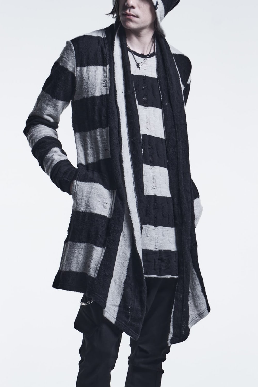 Shawl Cardigan Black/White