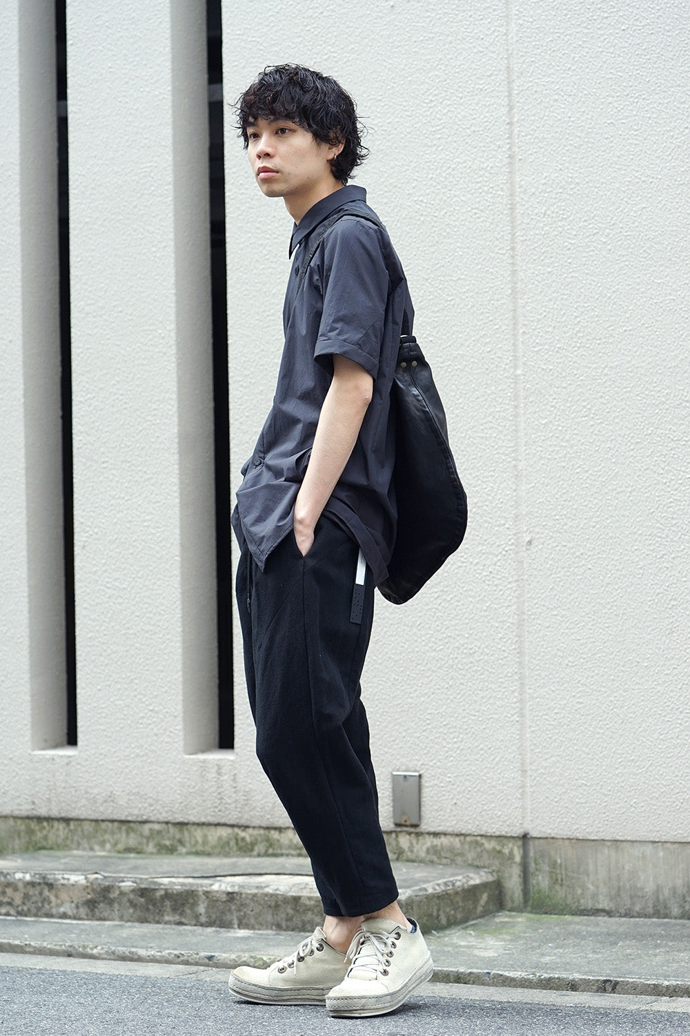 Leather Shoulder Bag Soft Horse Full Grain Leather - Black Q20