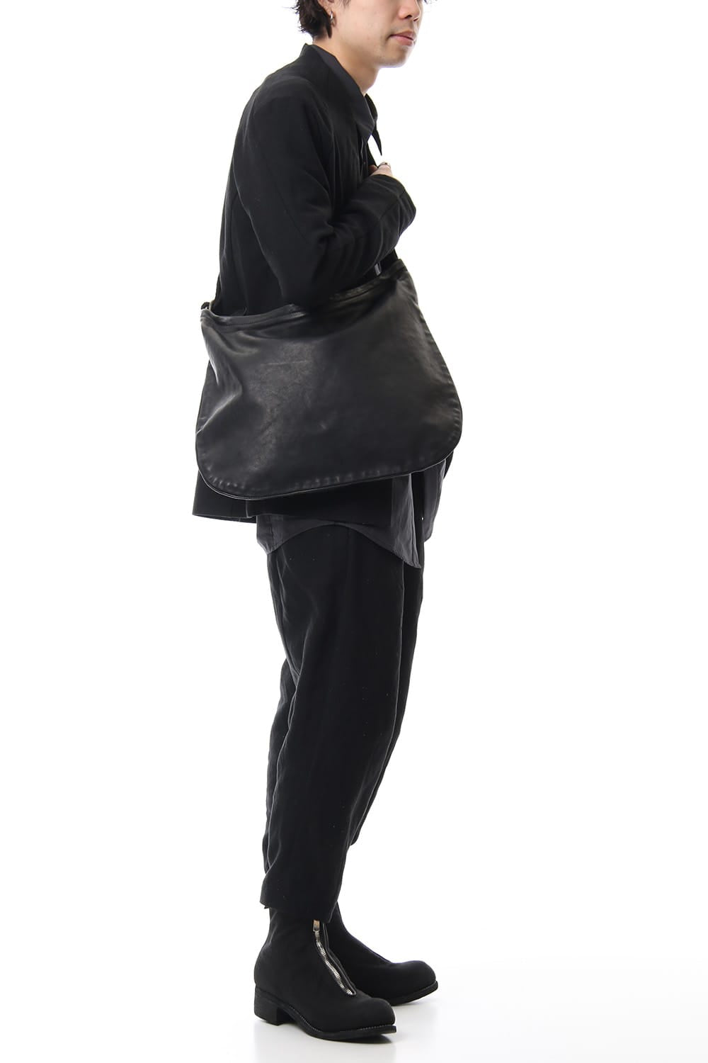 Leather Shoulder Bag Soft Horse Full Grain Leather - Black Q20