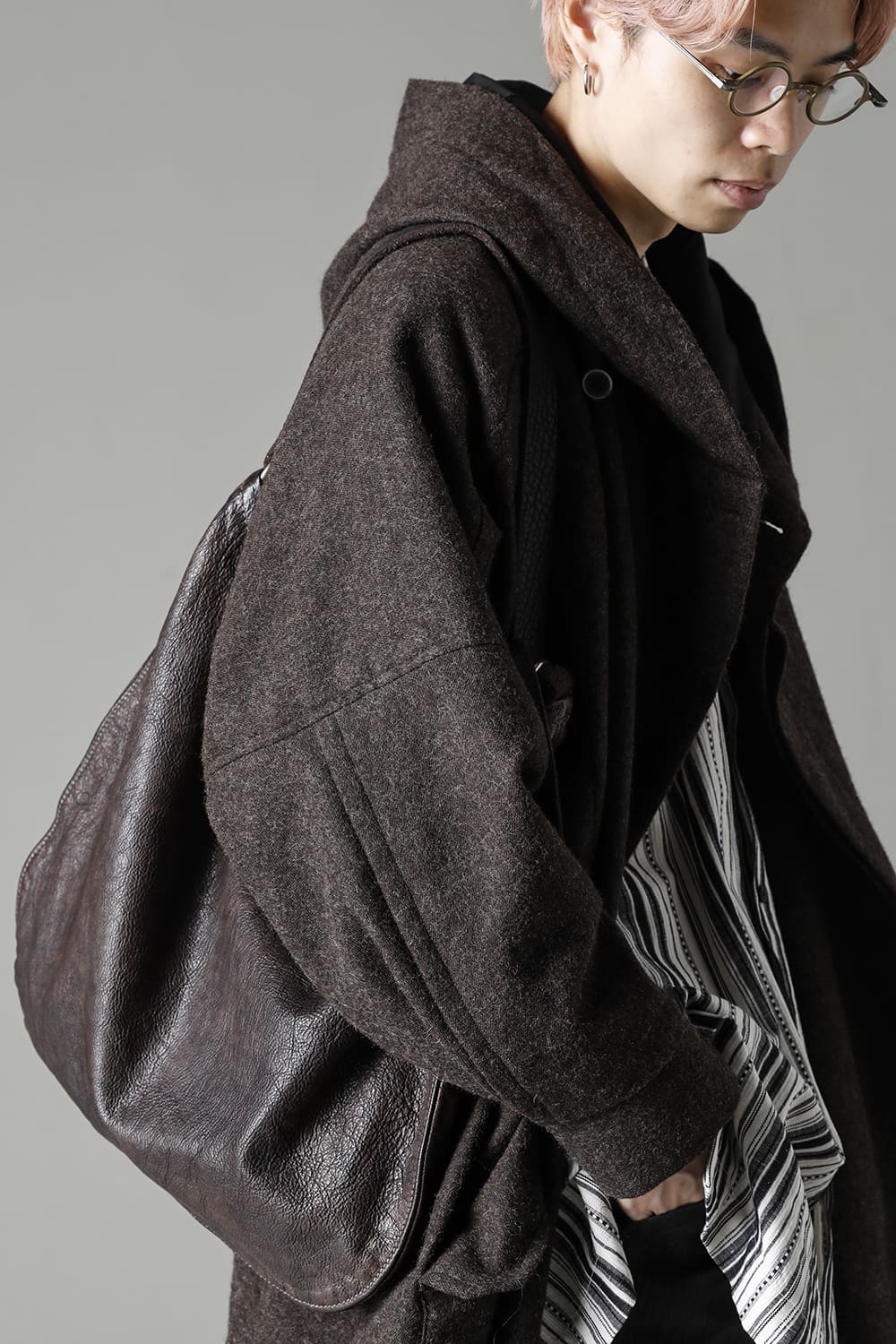 Leather Crossbody Bag - Goat Full Grain Leather - Q20 CV60T