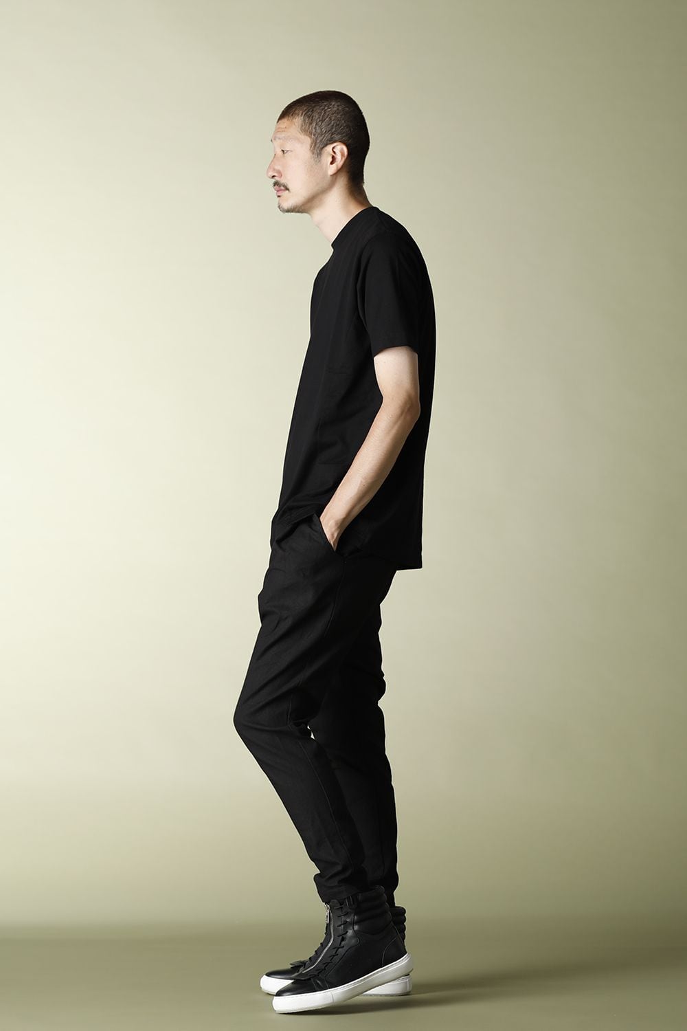 SIDE POCKET-T Black