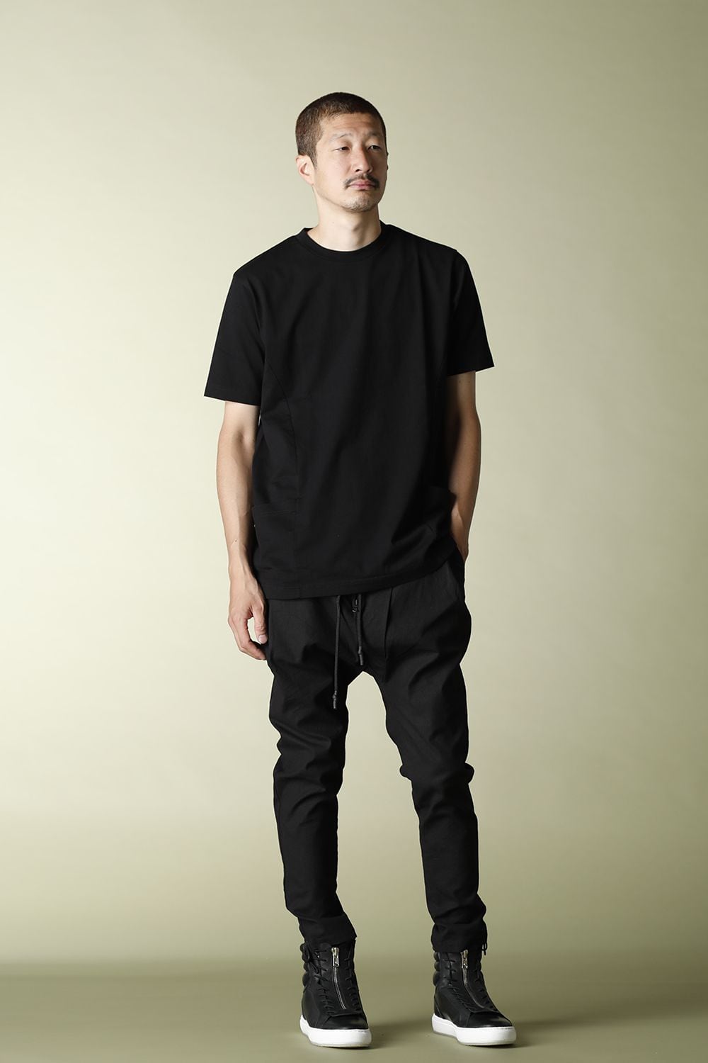 SIDE POCKET-T Black