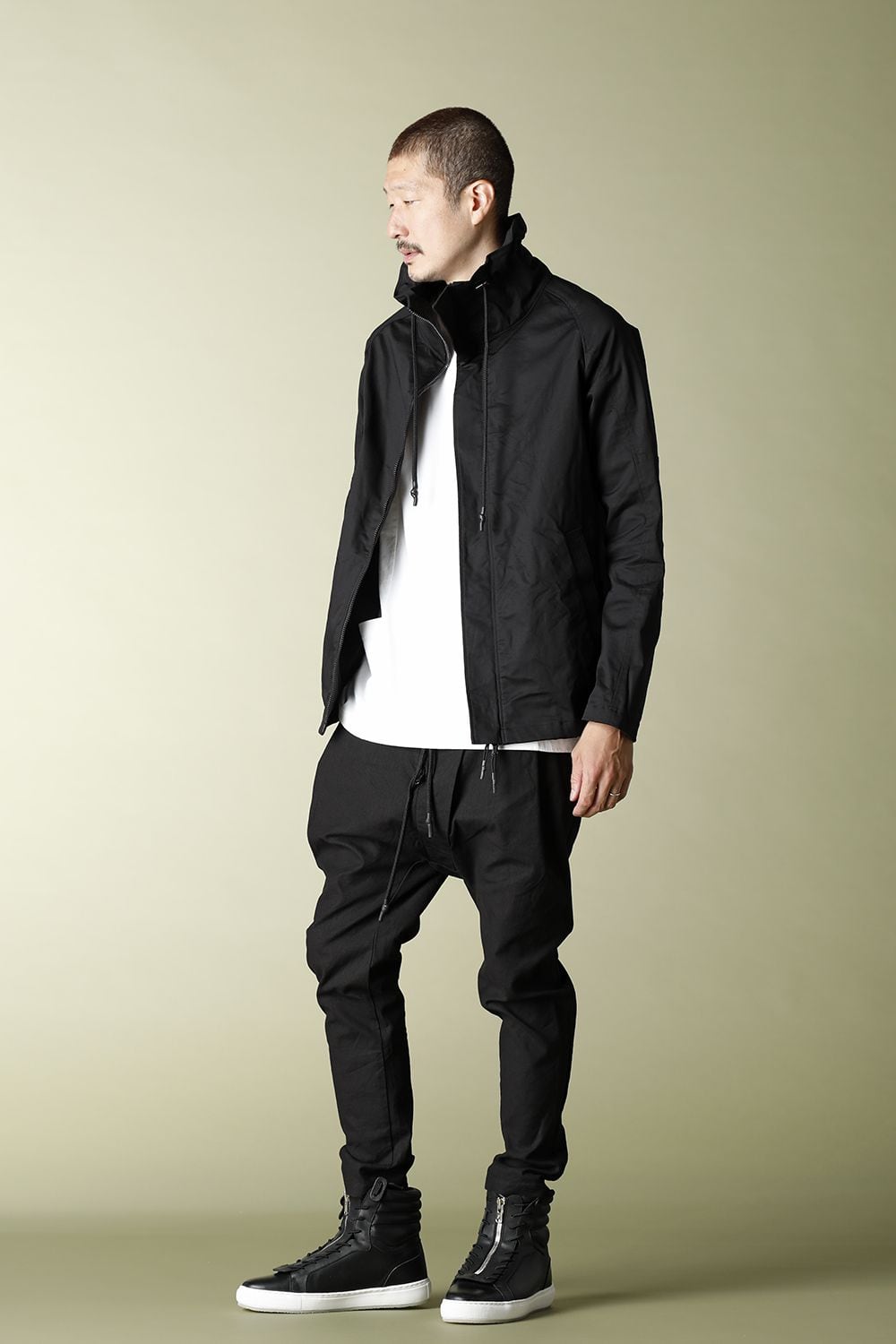 EXCLUSIVE FRENCH NAVY BLOUSON