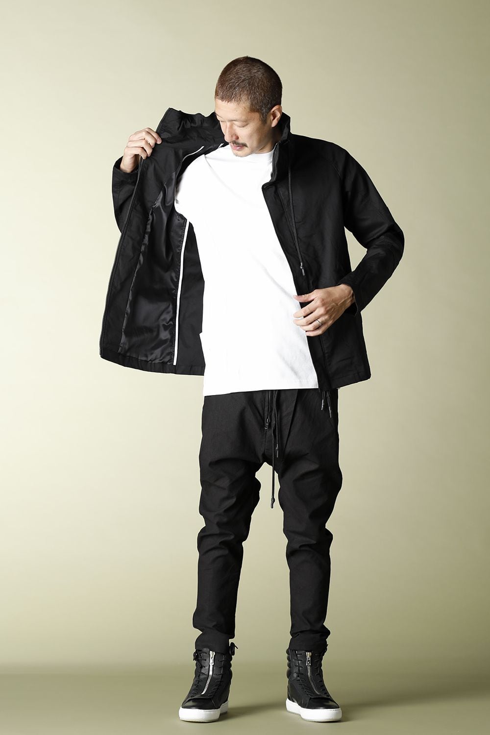 EXCLUSIVE FRENCH NAVY BLOUSON