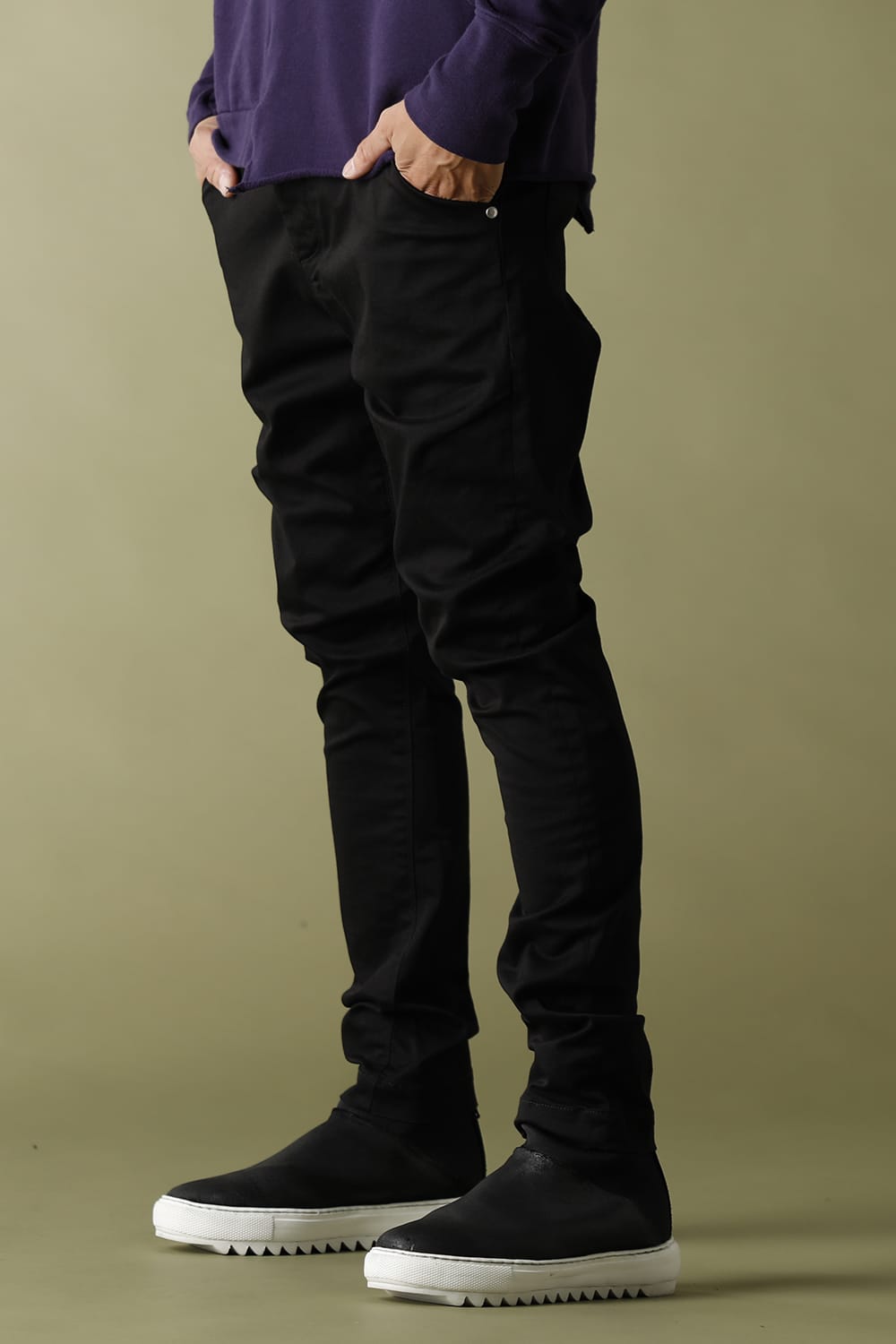 Standard Chino Black