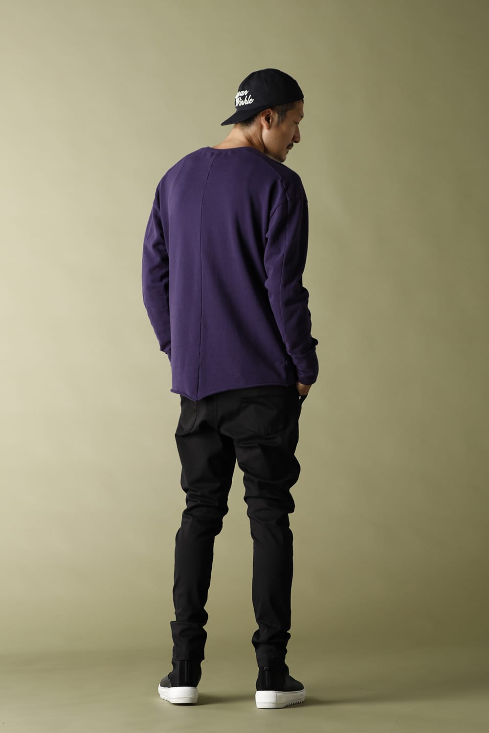 Standard Chino Black