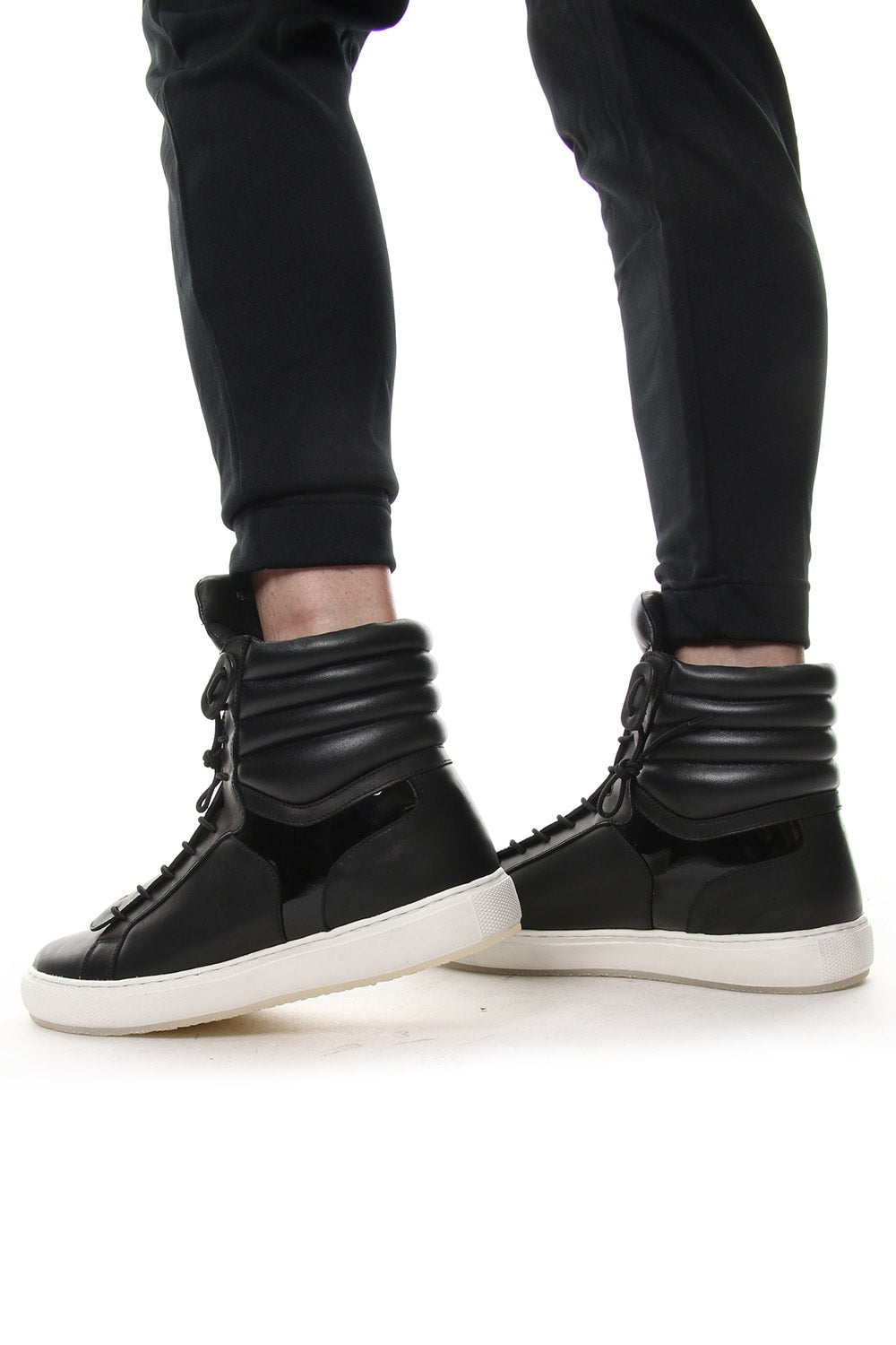 FRONT ZIP HIGH CUT SNEAKERS RB-005