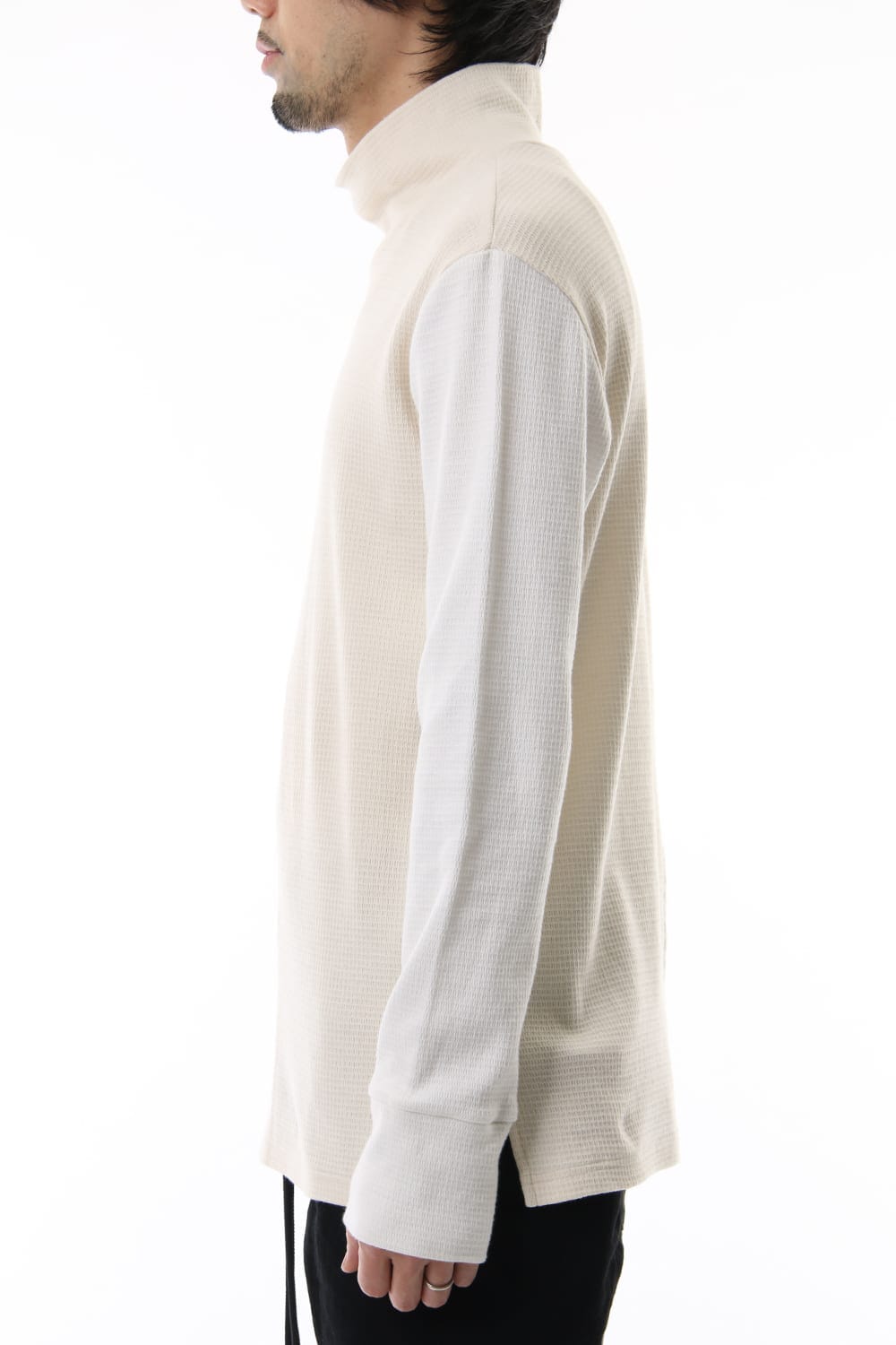 SHIFT TURTLE Off White