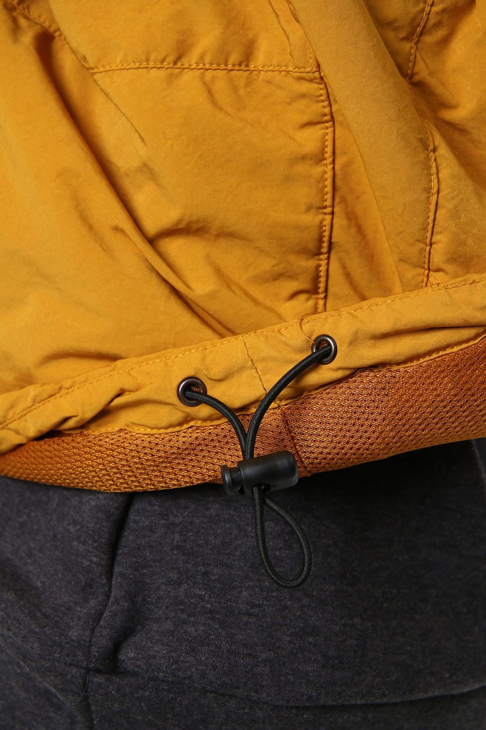 NEW MOUNTAIN PARKA Mustard