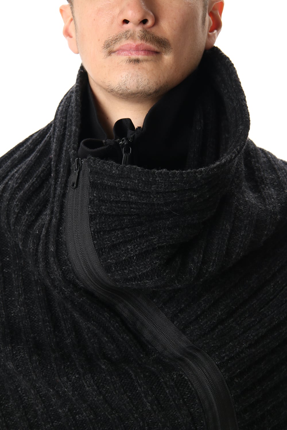 PONCHO T.Black