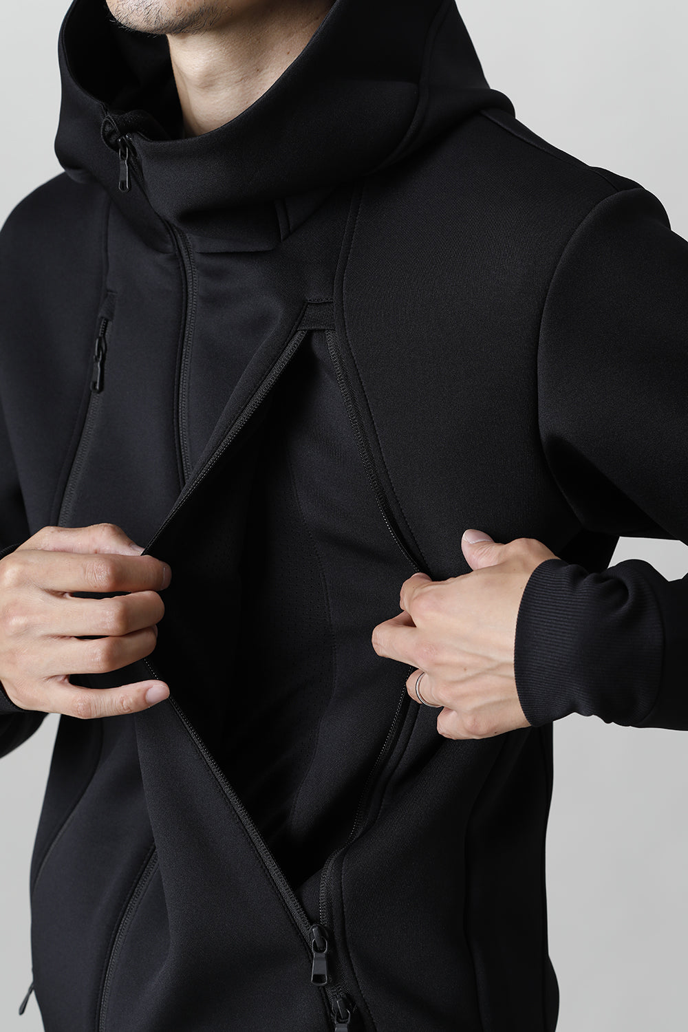 ライダース フーディー