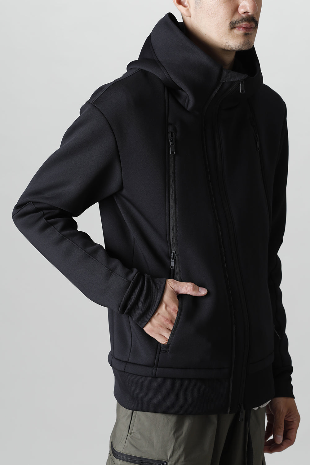 ライダース フーディー