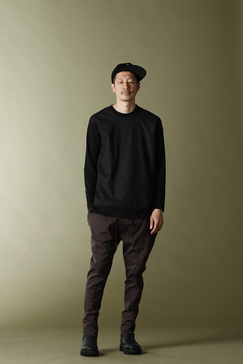 New Solid Pants Graphite Gray