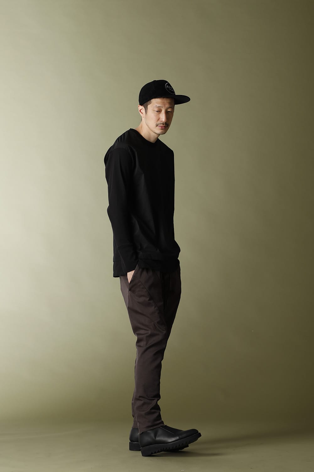 New Solid Pants Graphite Gray