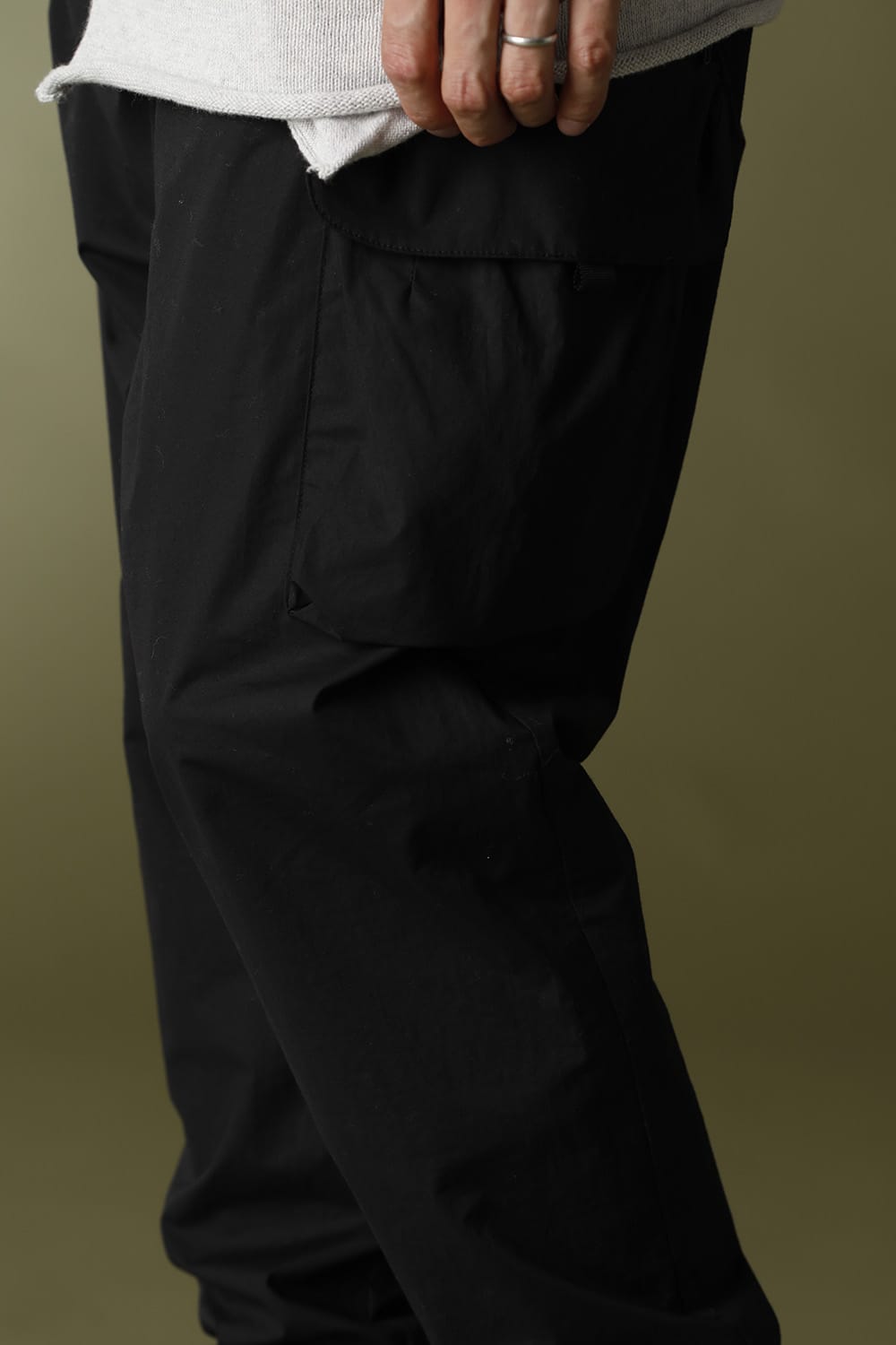 Cropped Bush Pants Matt Black