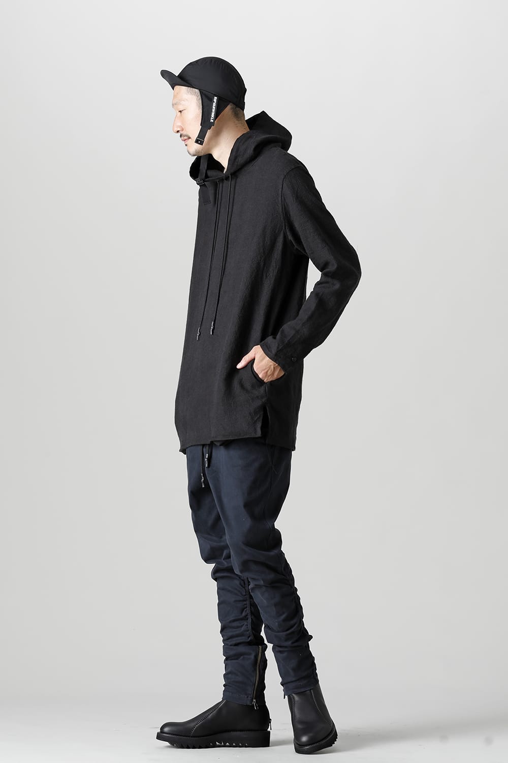 Solid Hoodie Graphite Black