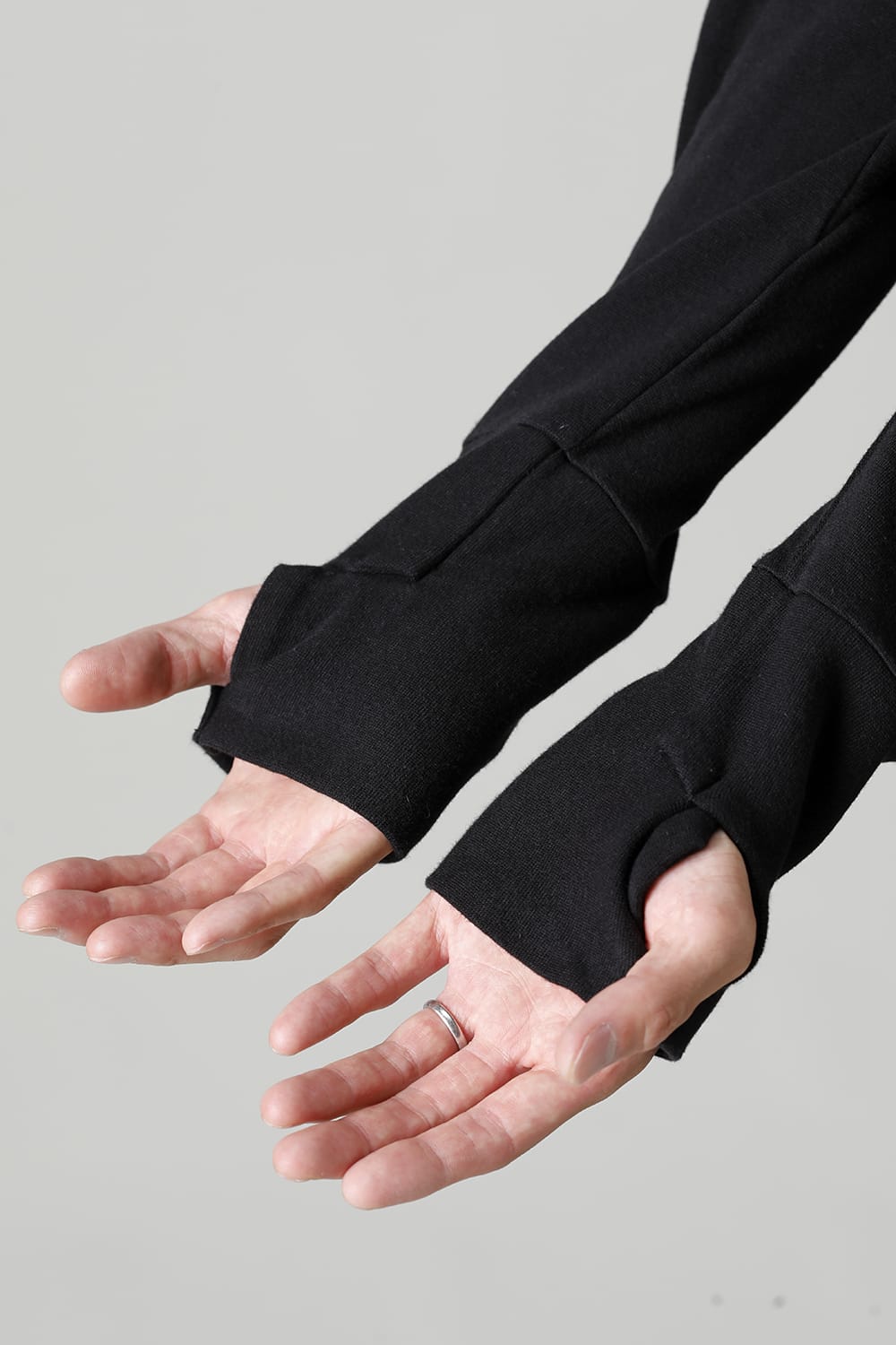 Raglan L/S Deep Black