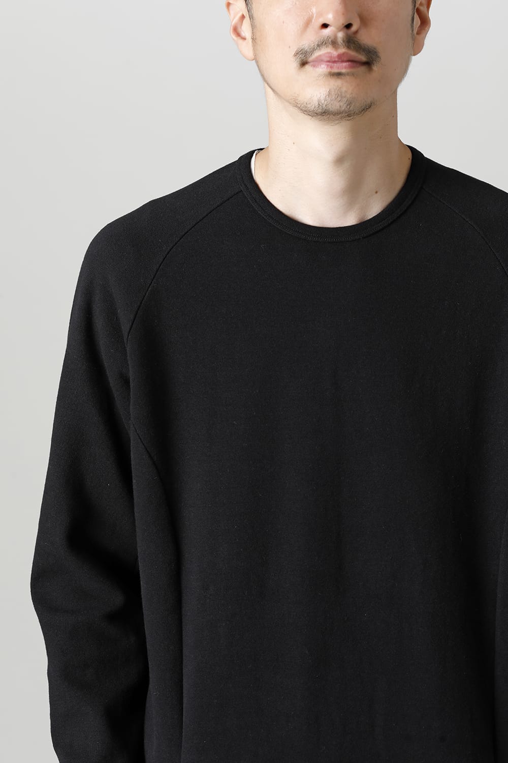 Raglan L/S Deep Black