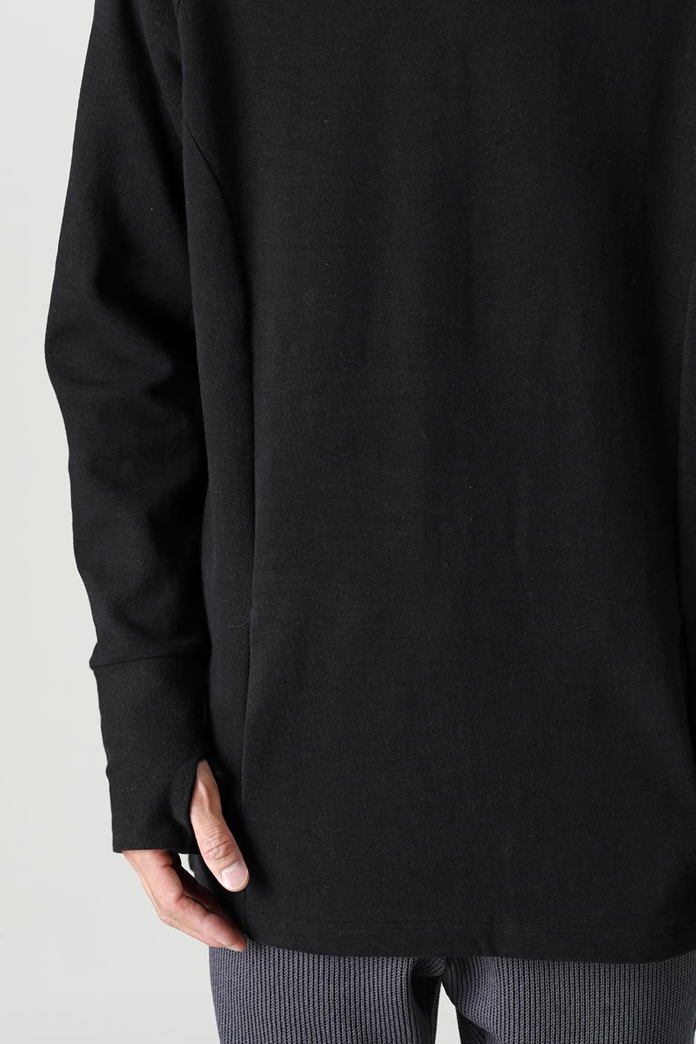 Raglan L/S Deep Black