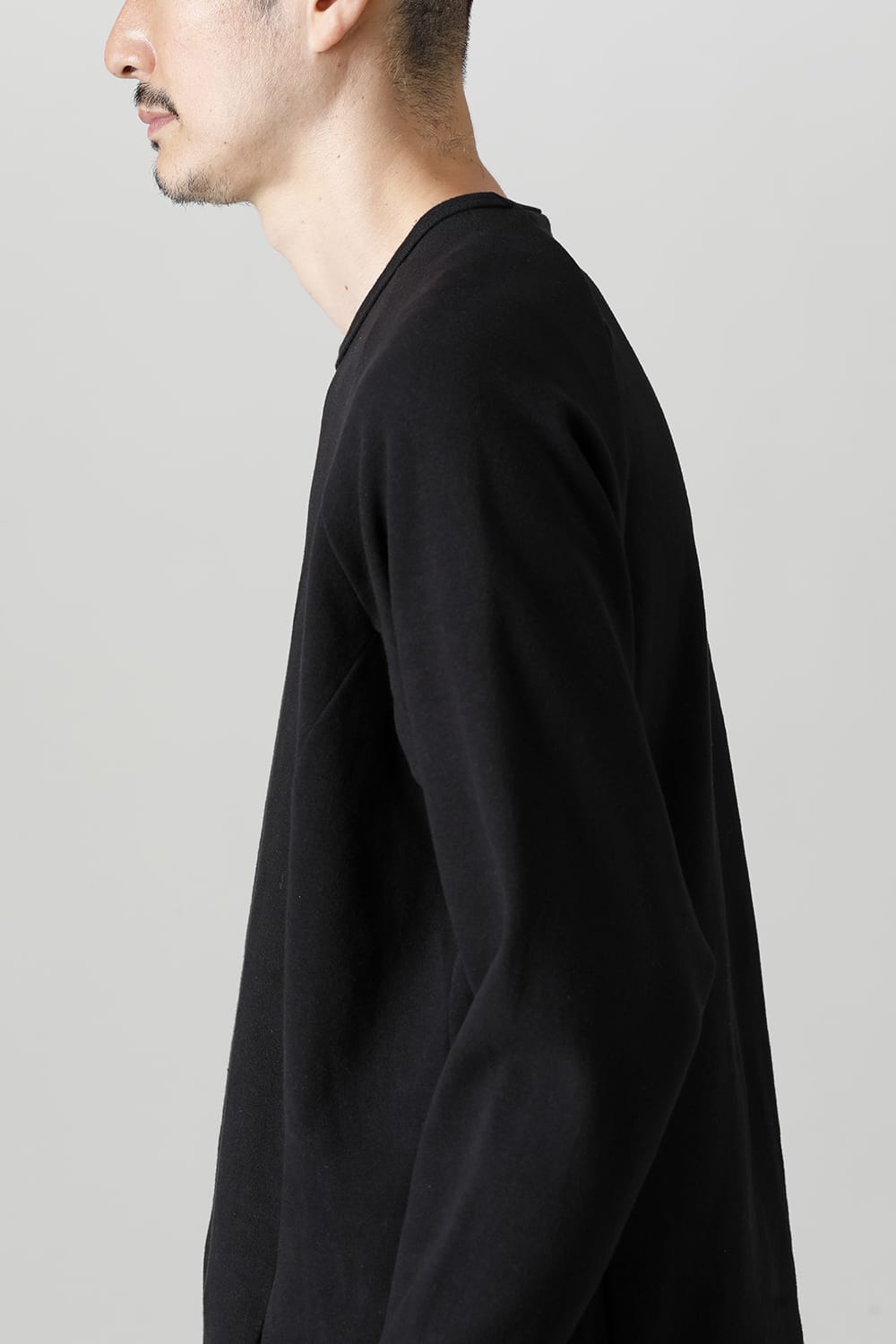 Raglan L/S Deep Black