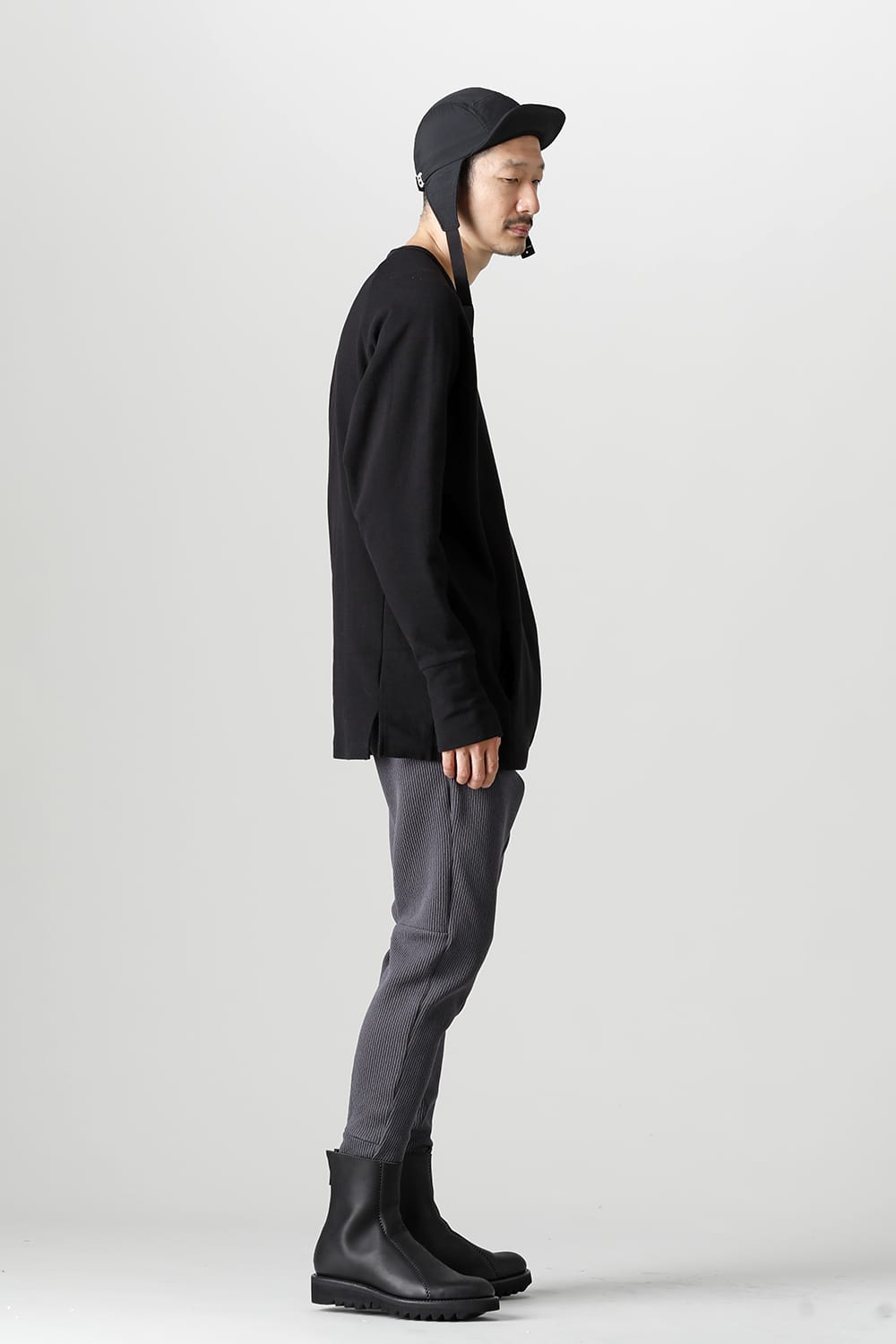 Raglan L/S Deep Black